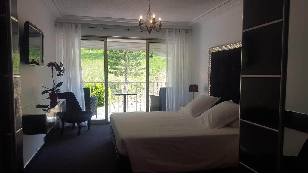 Hotel Les Deux Lions Рьез Экстерьер фото